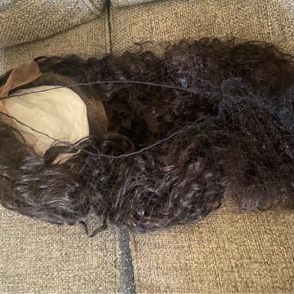 Pizazz Hair Human Hair Wigs - Picture 8 of 9